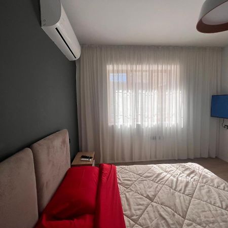 Amion Apartment In Center Of Tiranë Luaran gambar